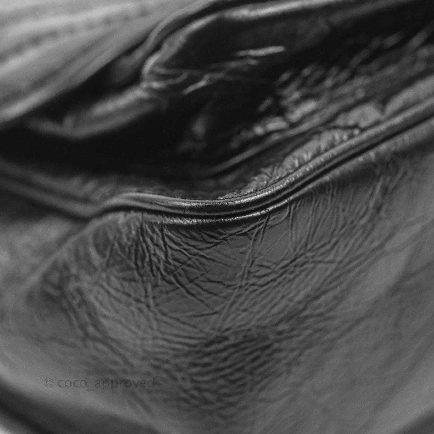 Saint Laurent Medium Niki Chain Bag Crinkled Calfskin Black