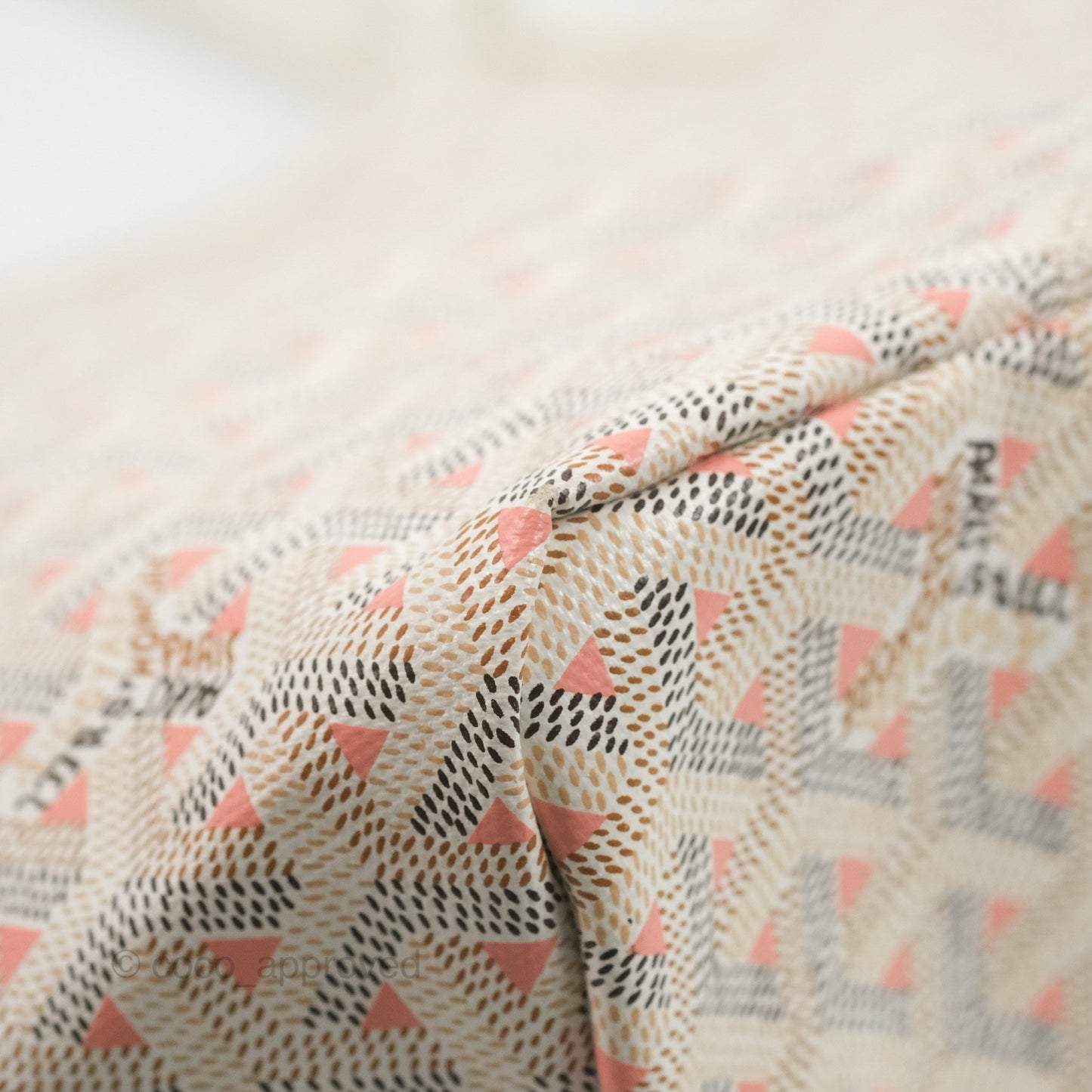 Goyard St Louis Claire Voie Black Ivory White PM⁣⁣⁣⁣⁣⁣⁣⁣⁣⁣⁣⁣⁣⁣⁣⁣⁣⁣⁣⁣