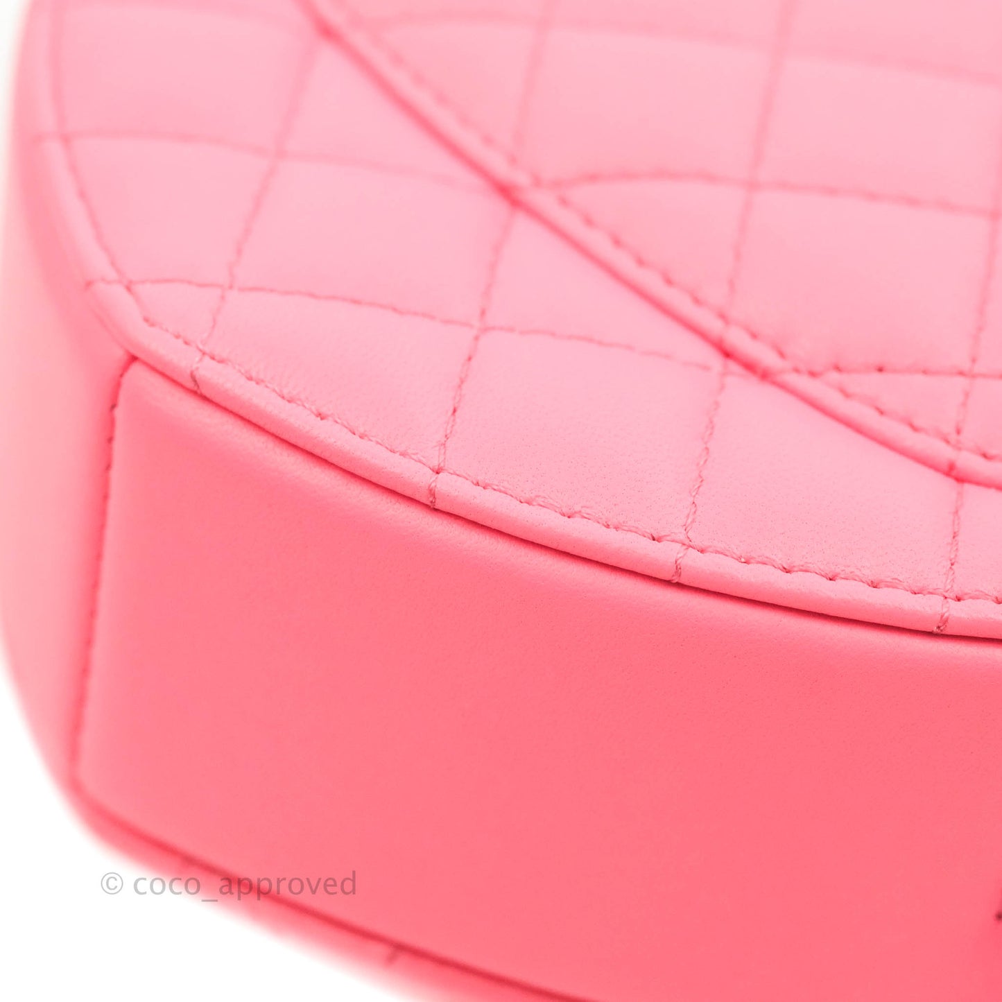 Chanel Large Heart Bag Pink Lambskin Gold Hardware 22S
