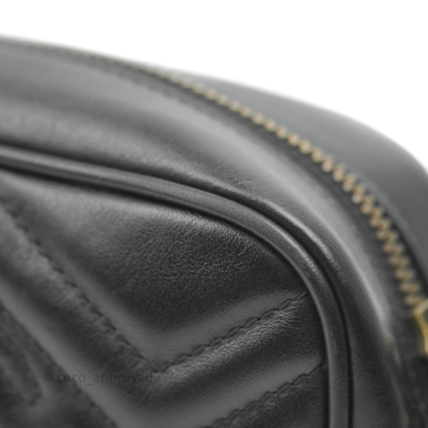 Gucci Mini Matelasse GG Marmont Camera Bag Black Calfskin Gold Hardware