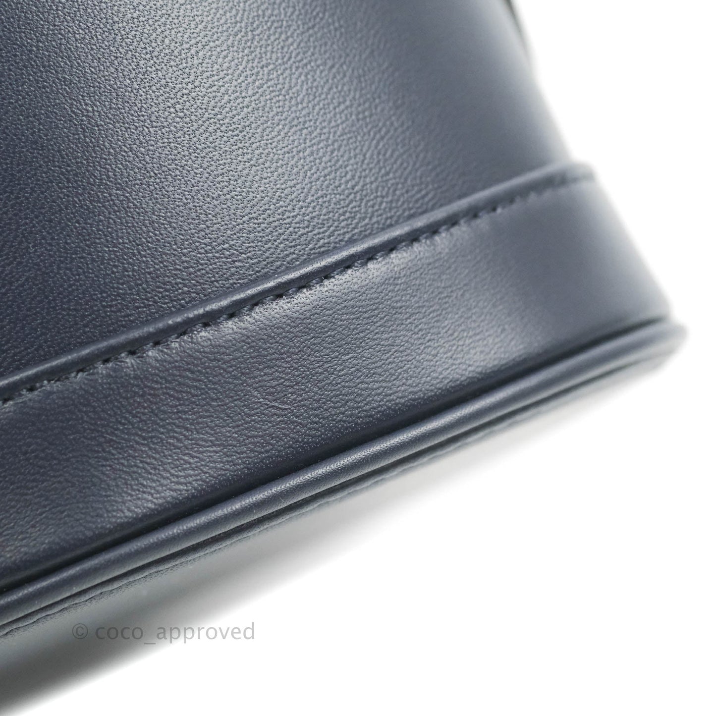 Chanel CC Mania Vanity Case Navy Lambskin Gold Hardware