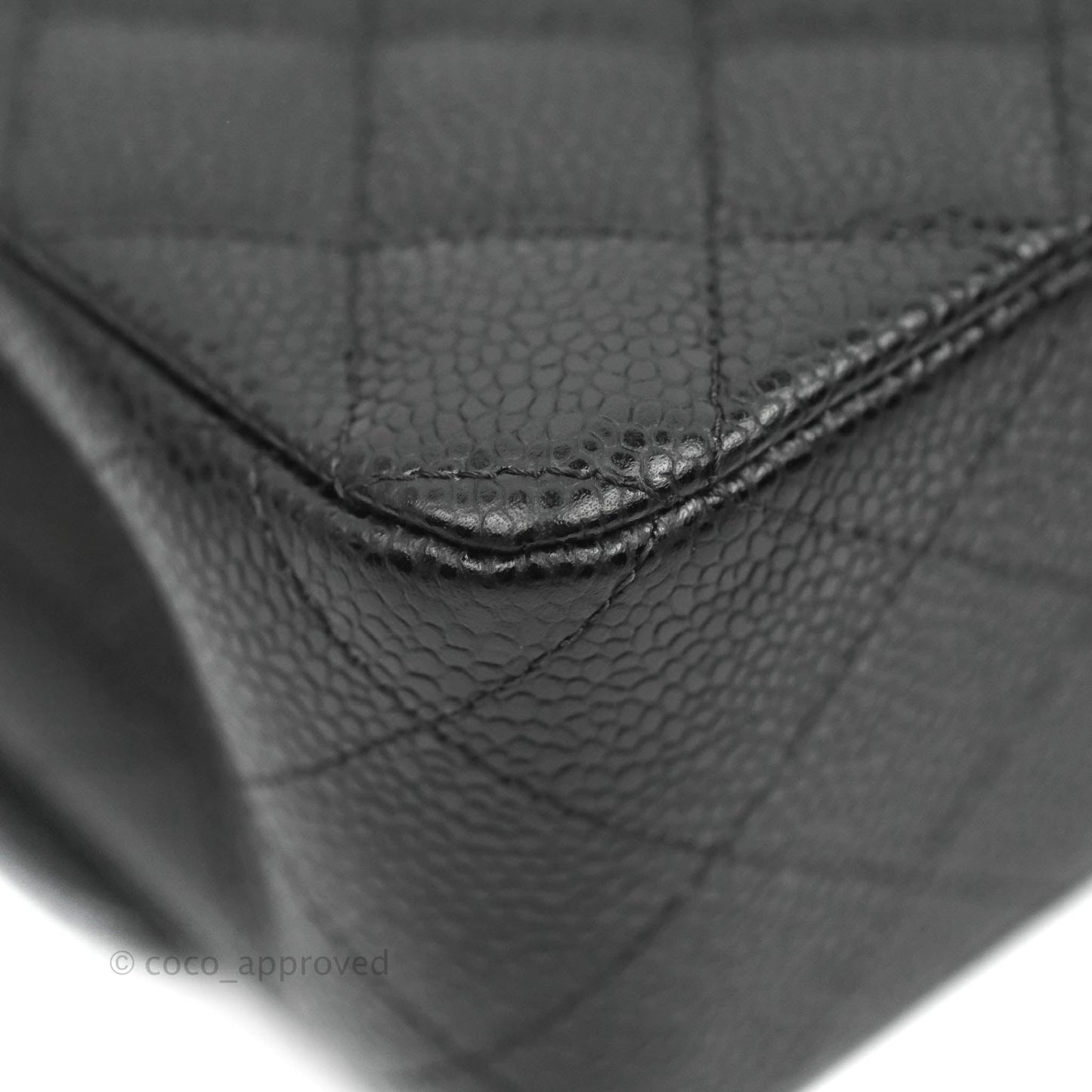 Chanel Classic M/L Medium Flap Quilted Black Caviar Gold Hardware