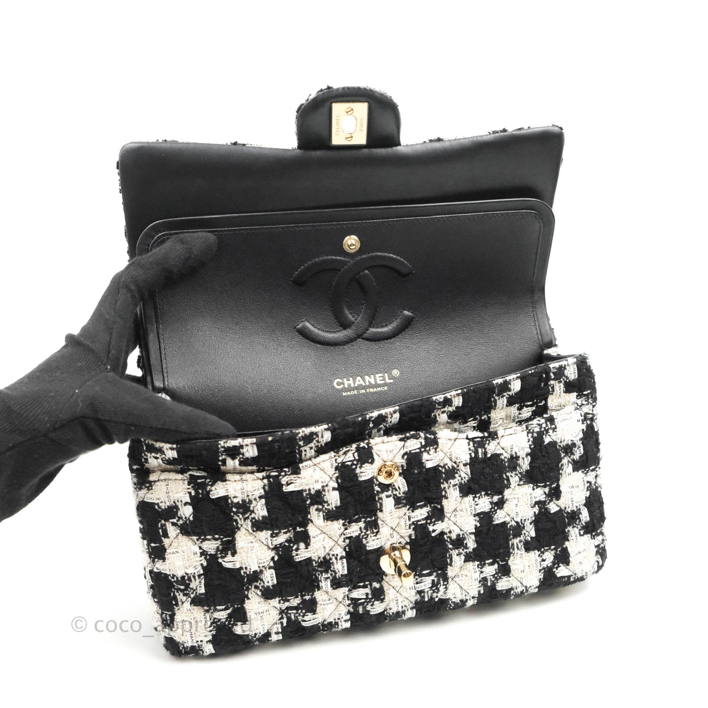 Chanel Quilted M/L Medium Double Flap Black White Houndstooth Tweed Gold Hardware