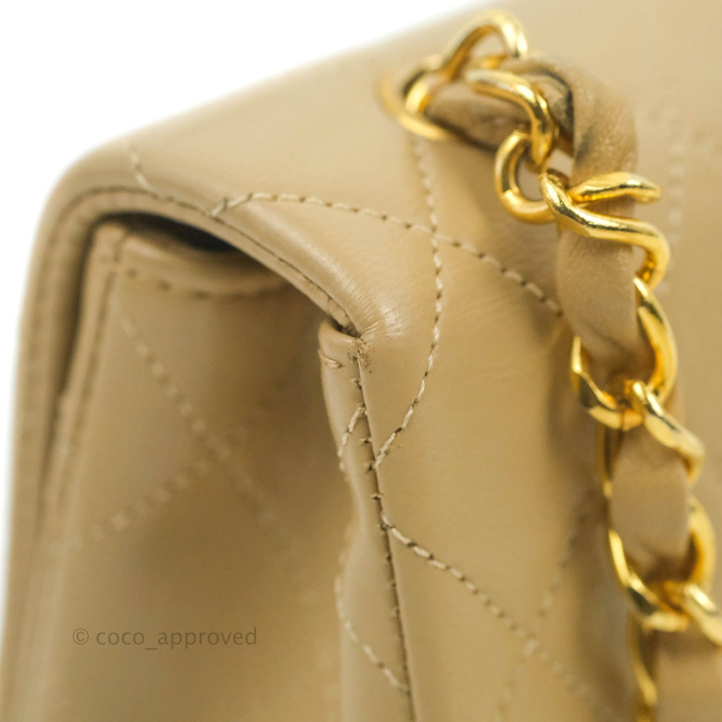 Chanel Vintage Small Single Full Flap Bag Beige Lambskin 24K Gold Hardware
