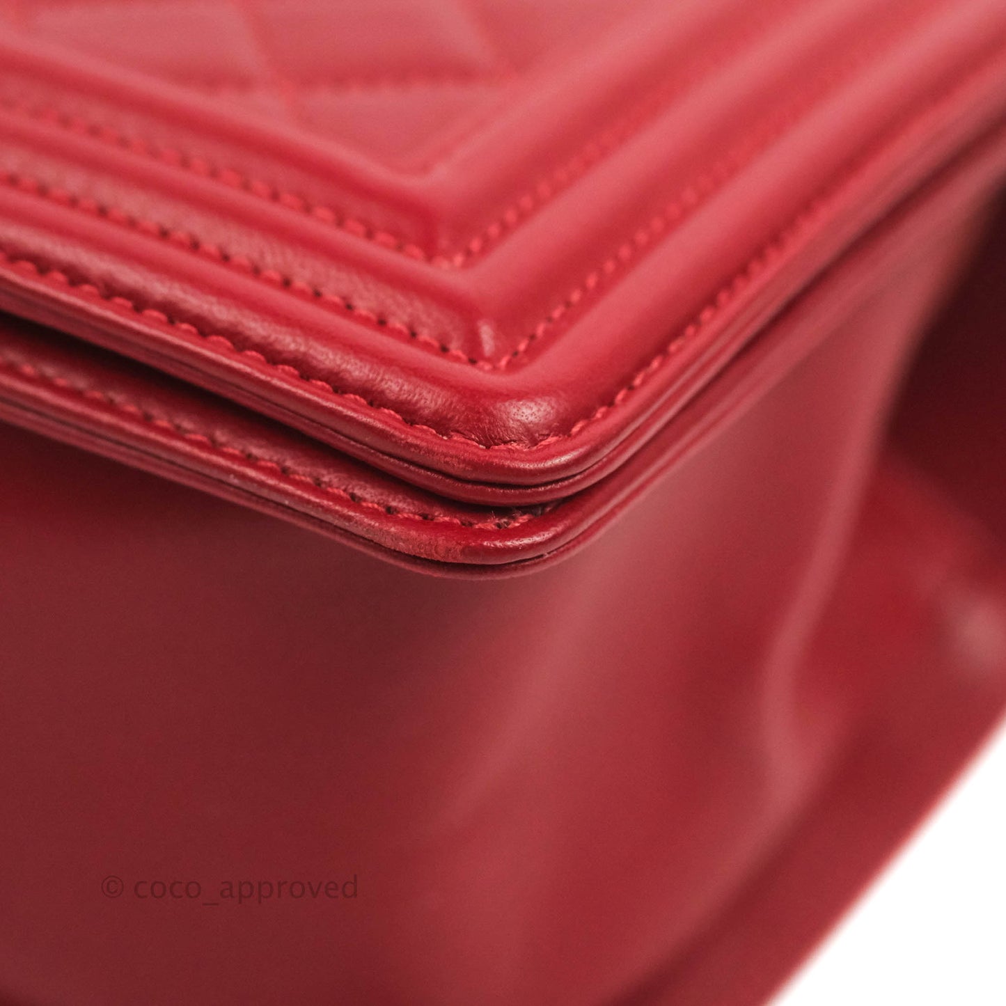 Chanel Quilted Medium Boy Red Lambskin Aged Gold Hardware