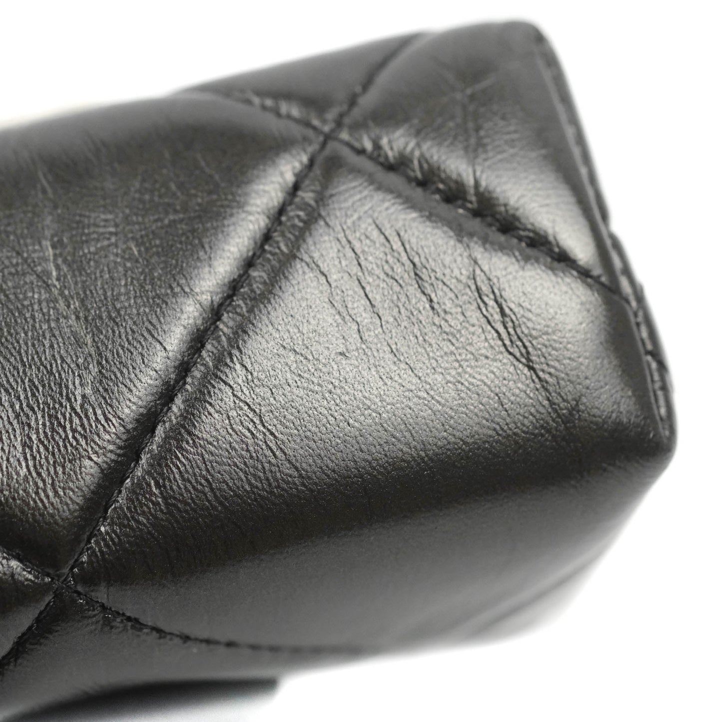 Chanel Kisslock Clutch with Chain Black Shiny Aged Lambskin Gold Hardware