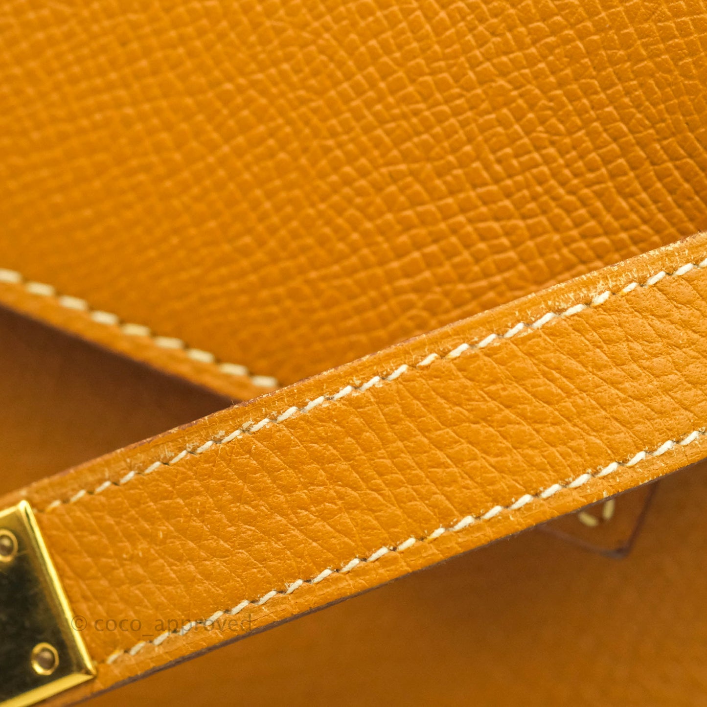 Hermès Vintage Kelly 28 Gold Epsom Gold Hardware