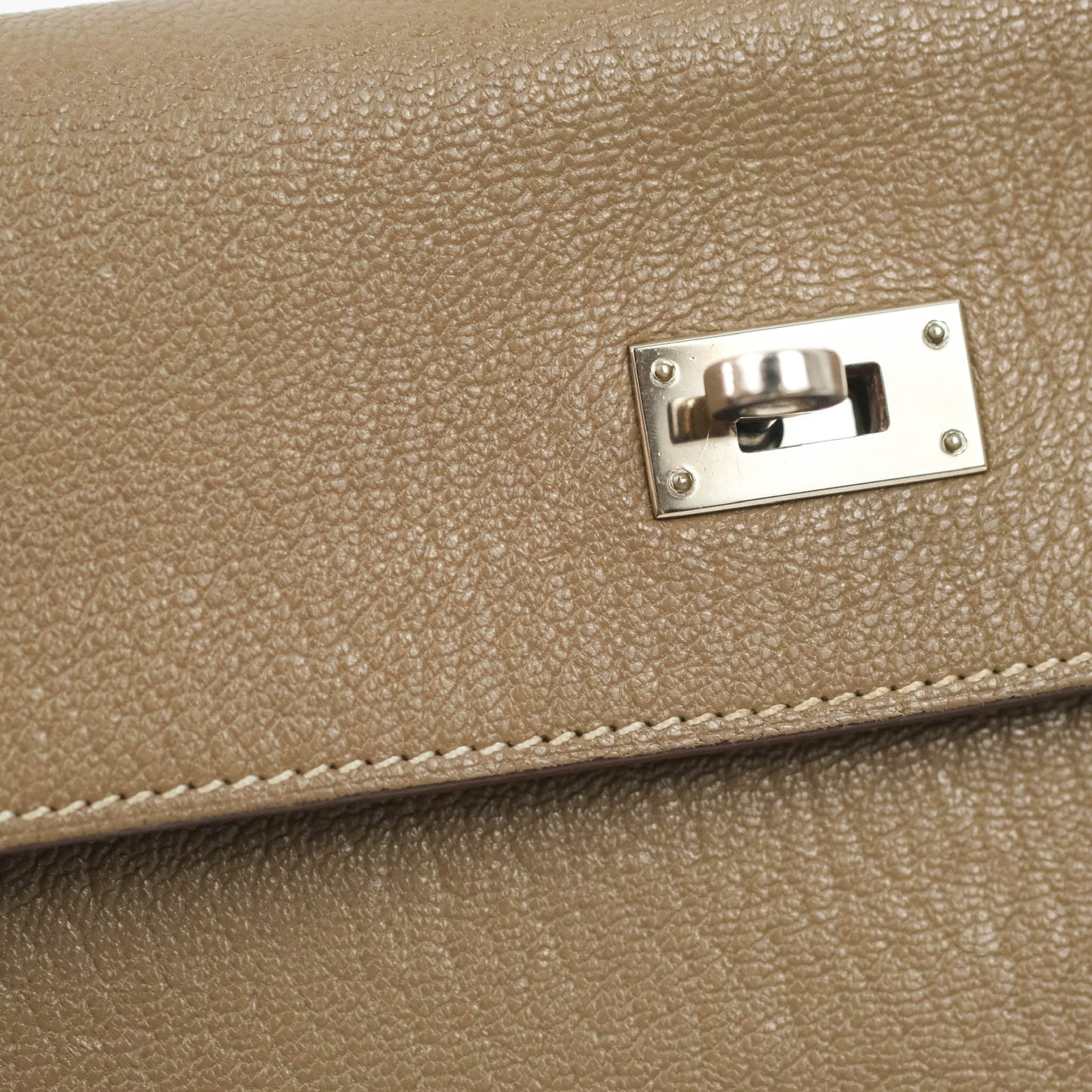 Hermès Kelly Wallet Etoupe Chevre Mysore Palladium Hardware