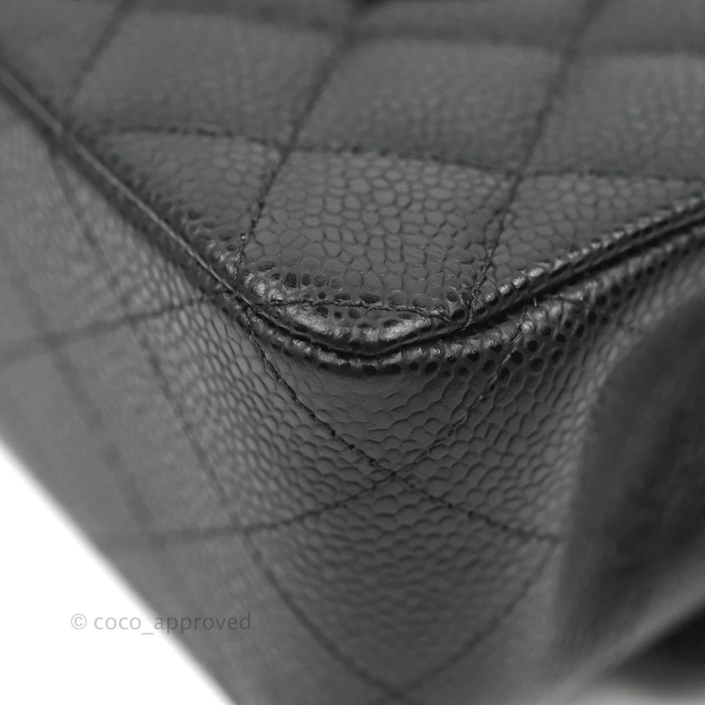 Chanel Classic M/L Medium Flap Quilted Black Caviar Gold Hardware