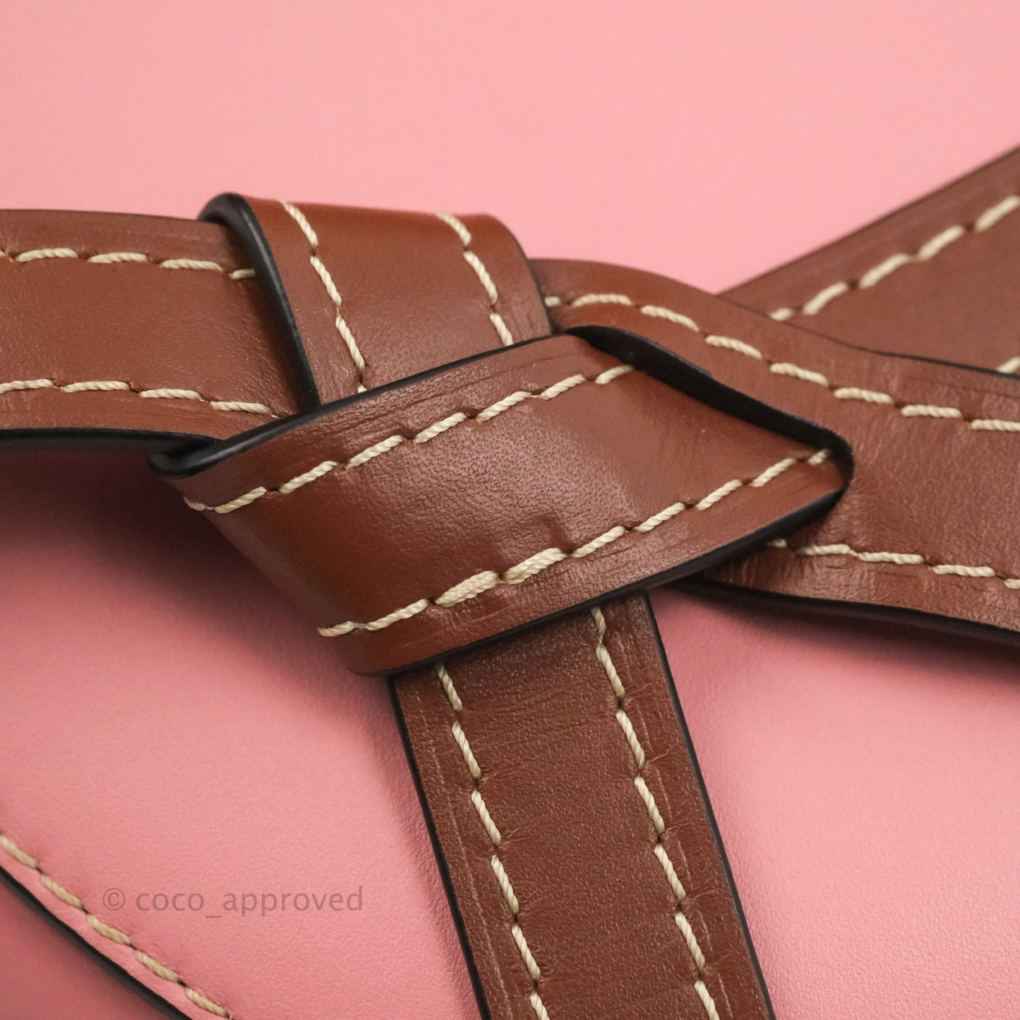 Loewe Small Gate Bag Smooth Calfskin in Tan/Pink