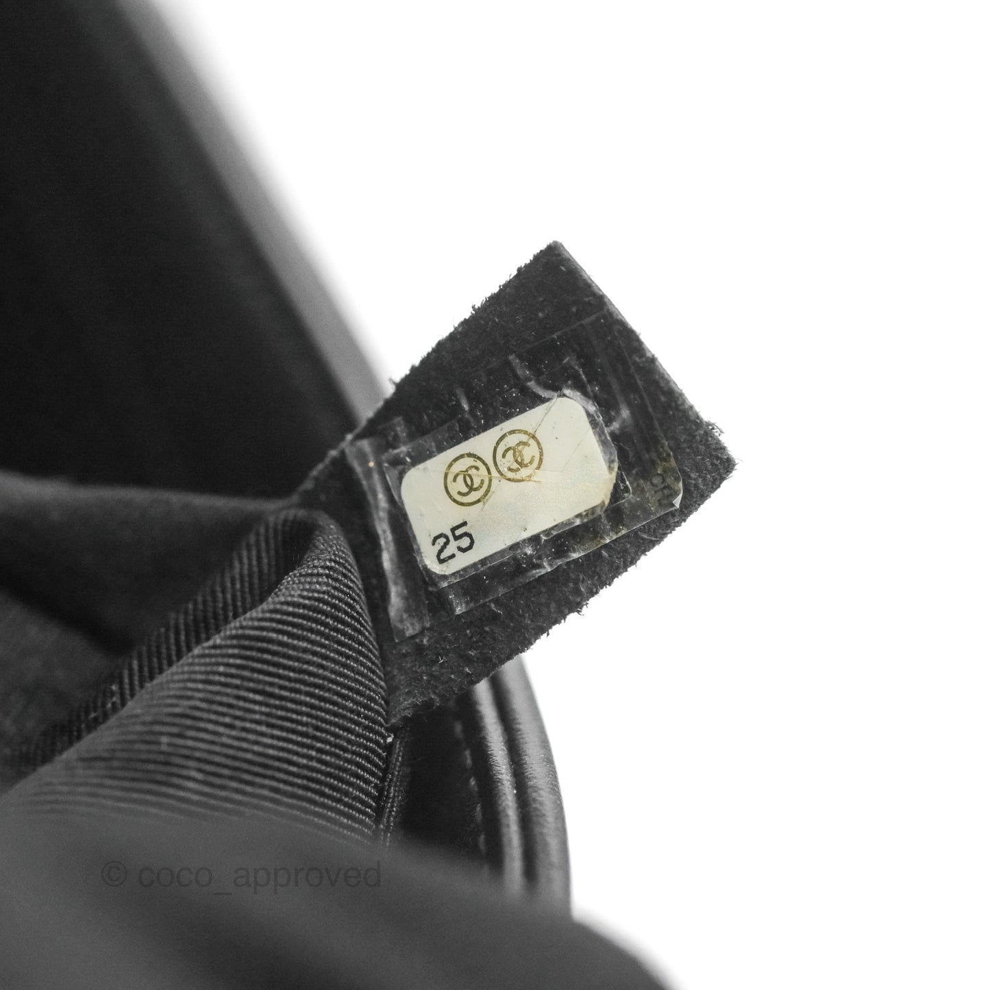 Chanel Chevron Medium Boy Black Calfskin Aged Gold Hardware