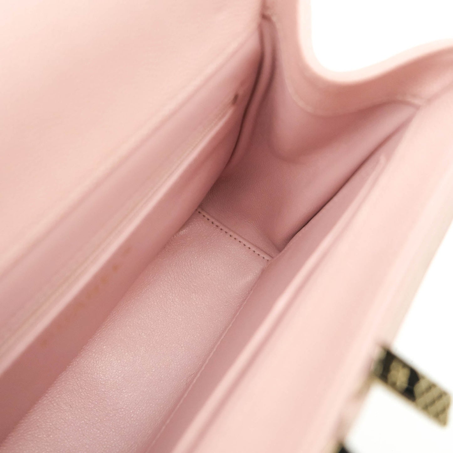 Chanel Quilted Medium Business Affinity Flap Pink Caviar Gold Hardware