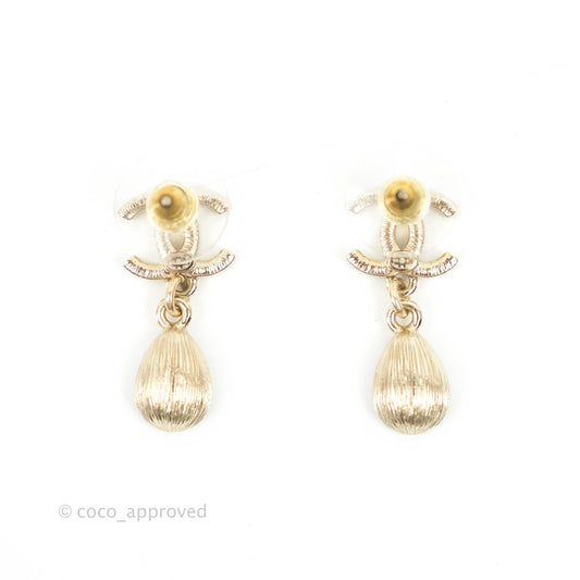 Chanel CC Black Resin Drop Earrings Gold Tone 21K