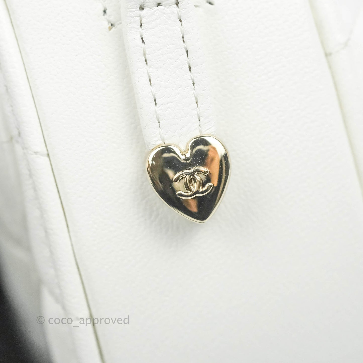 Chanel Small Heart Bag White Lambskin Gold Hardware 22S