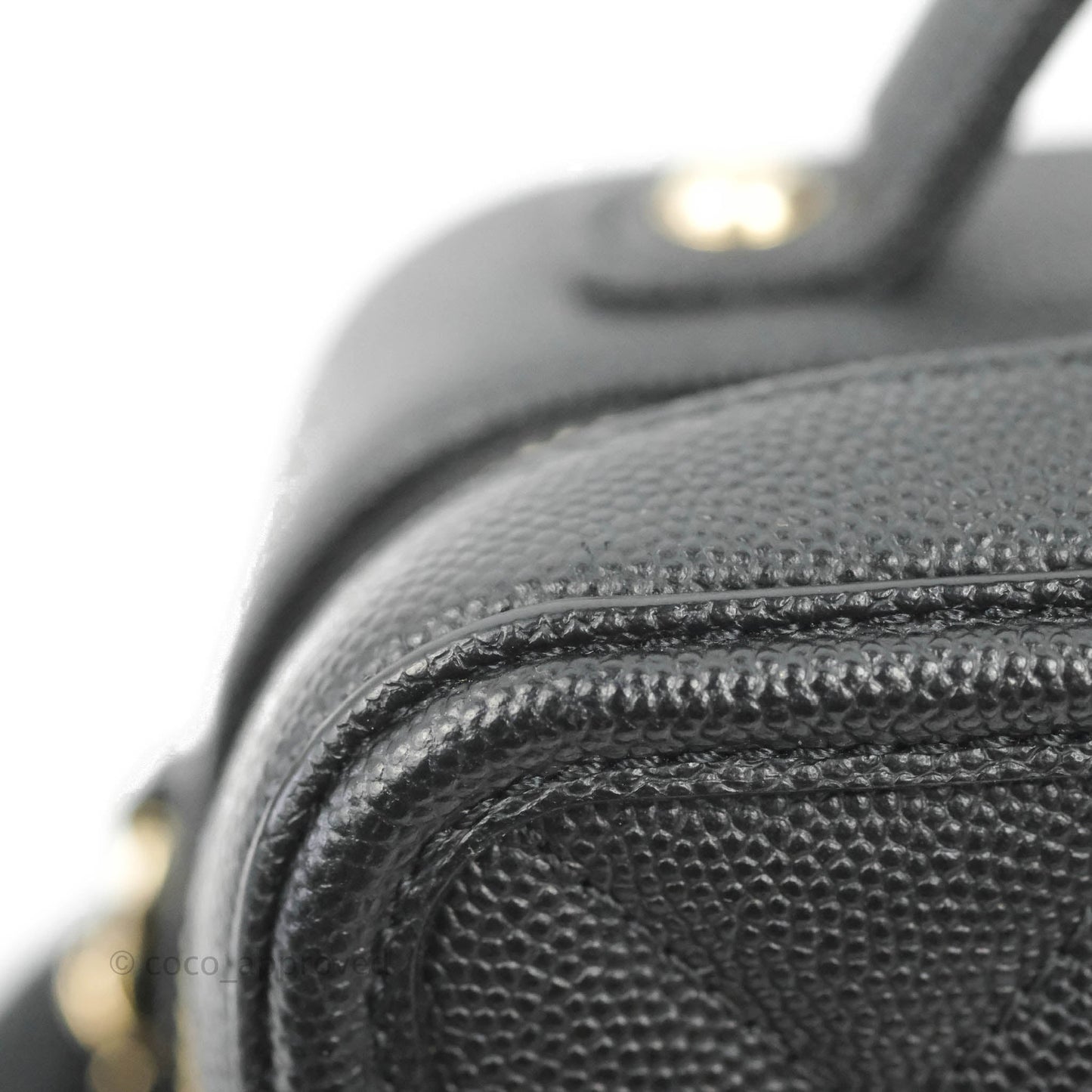 Chanel Quilted Small CC Filigree Vanity Case Black Caviar Gold Hardware