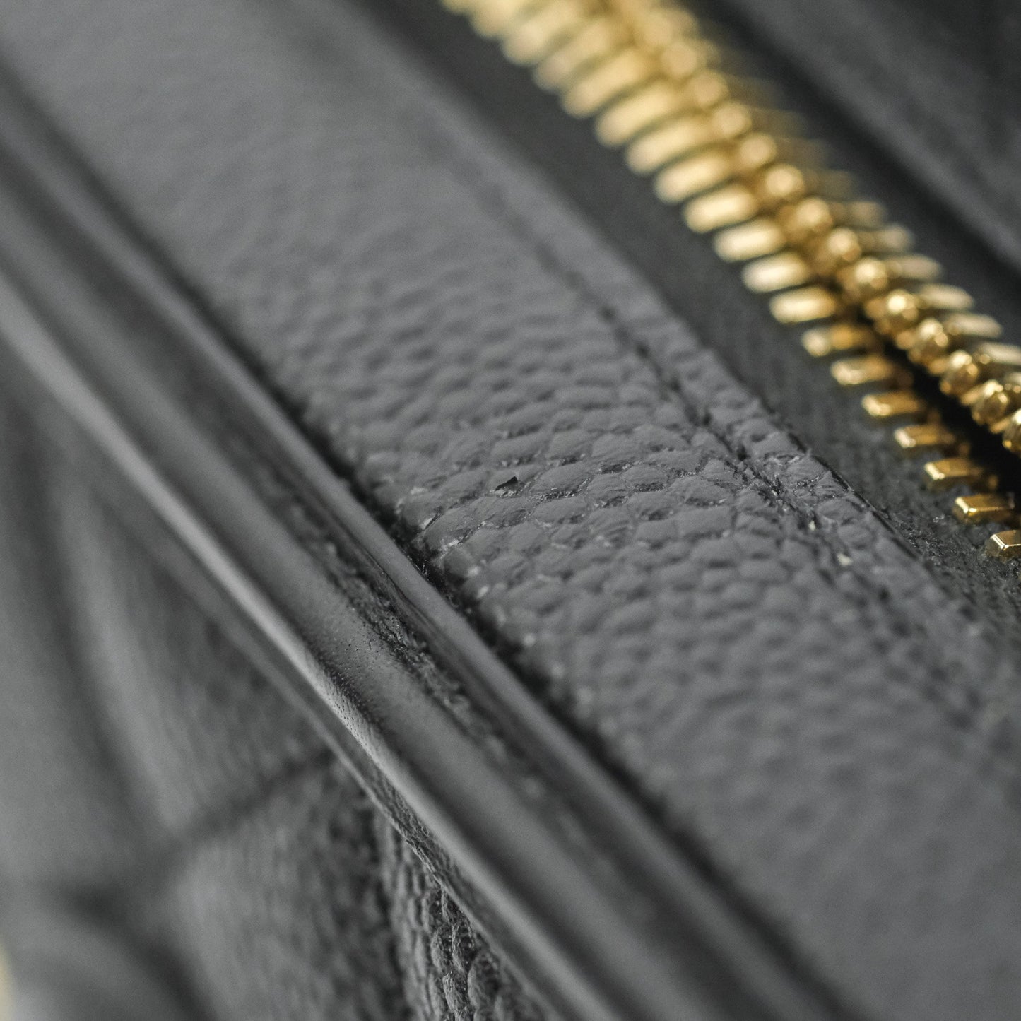 Chanel Quilted Small CC Filigree Vanity Case Black Caviar