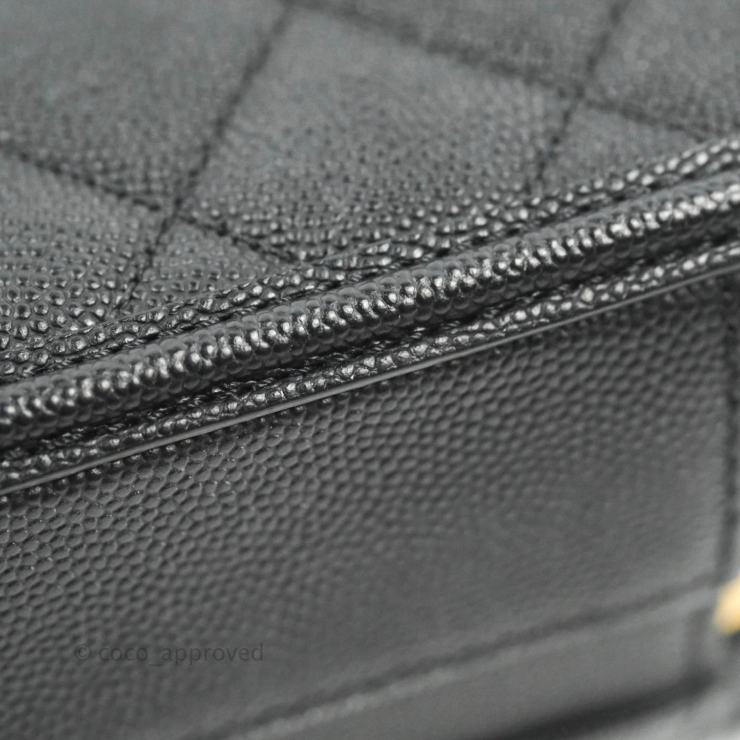 Chanel Quilted Small CC Filigree Vanity Case Black Caviar Gold Hardware