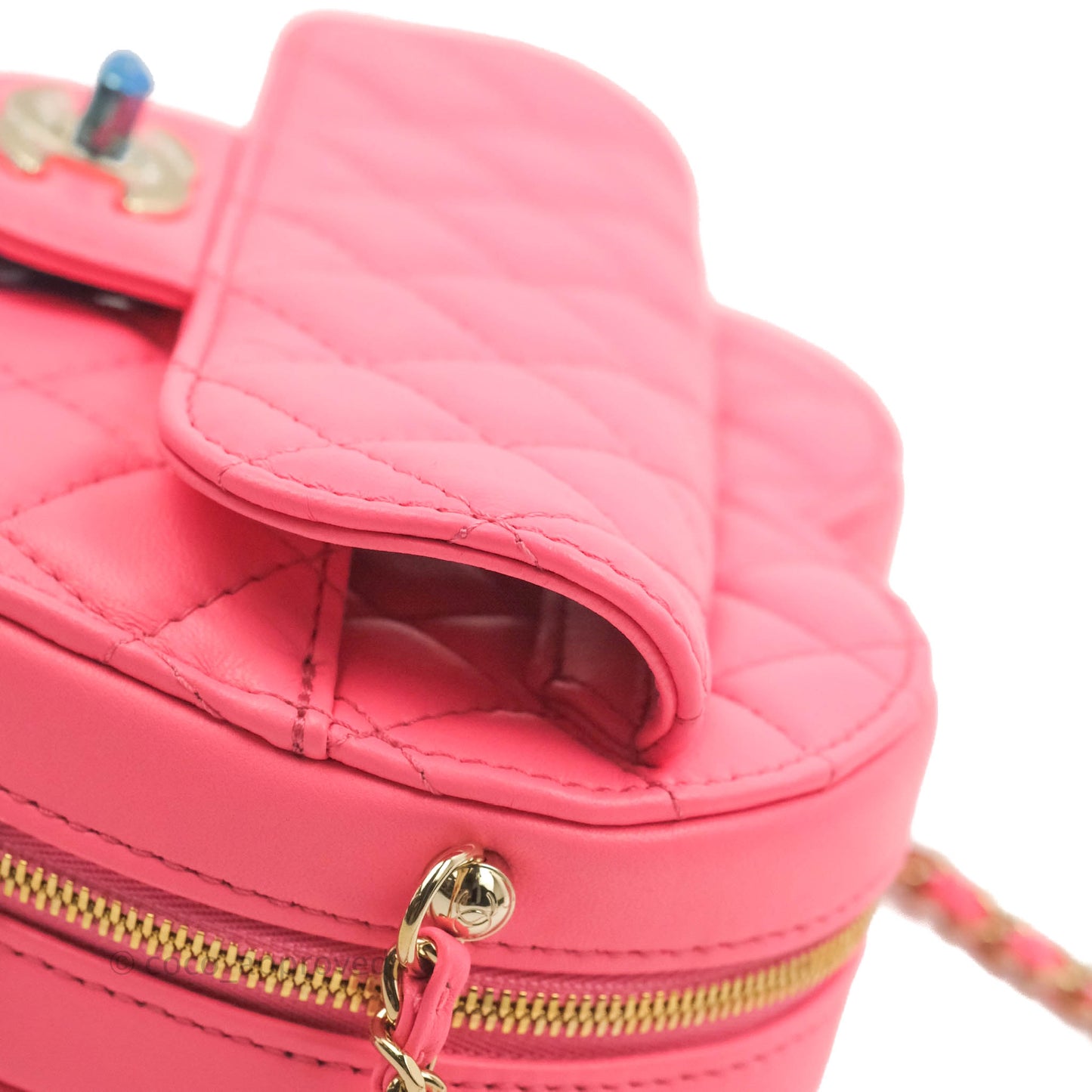 Chanel Large Heart Bag Pink Lambskin Gold Hardware 22S