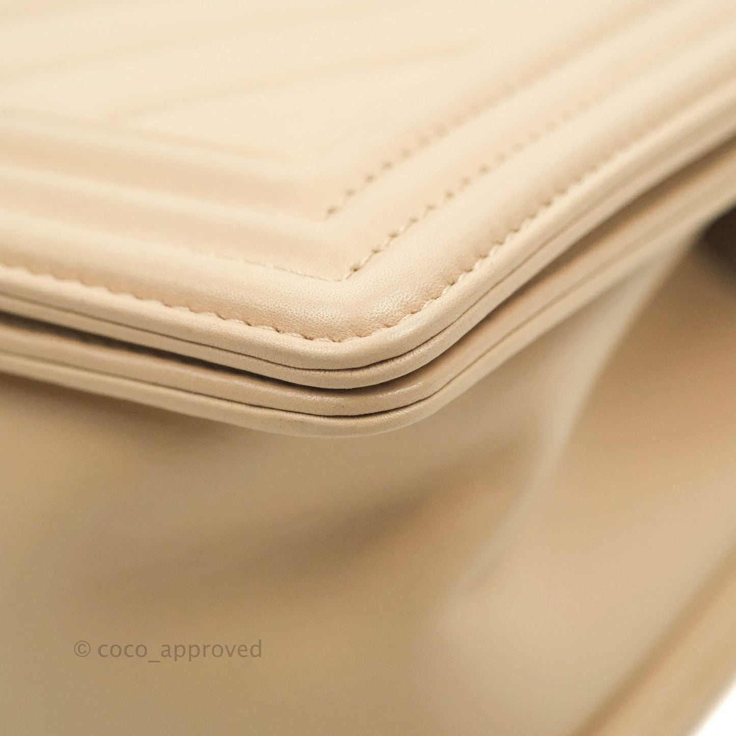Chanel Chevron Medium Boy Light Pink Beige Calfskin Silver Hardware