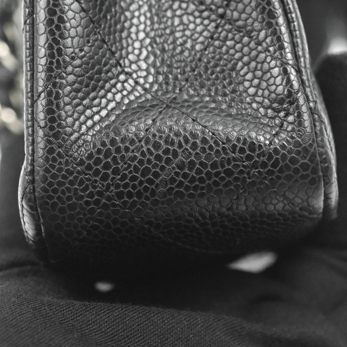 Chanel Classic M/L Medium Flap Quilted Black Caviar Silver Hardware