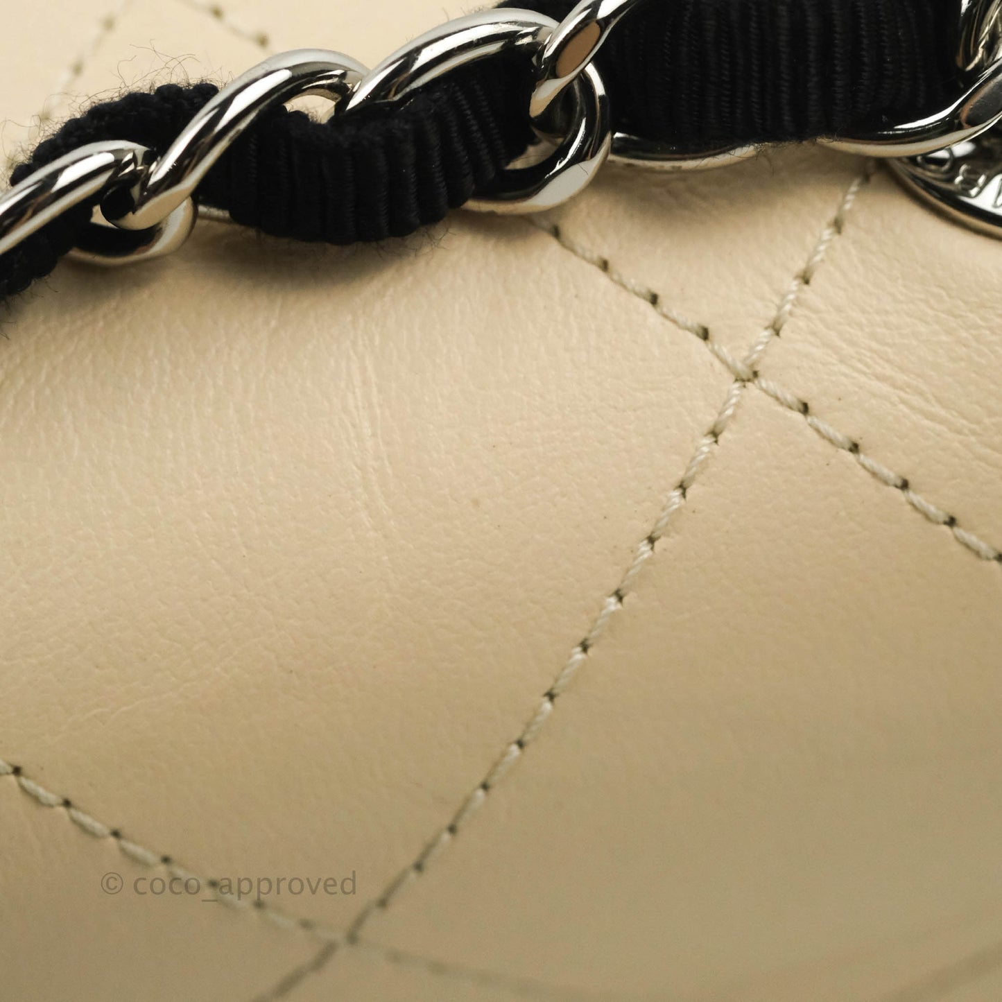 Chanel Flat Quilted Flap Bag Light Beige Grosgrain Ribbon Crumpled Calfskin Silver Hardware 18S