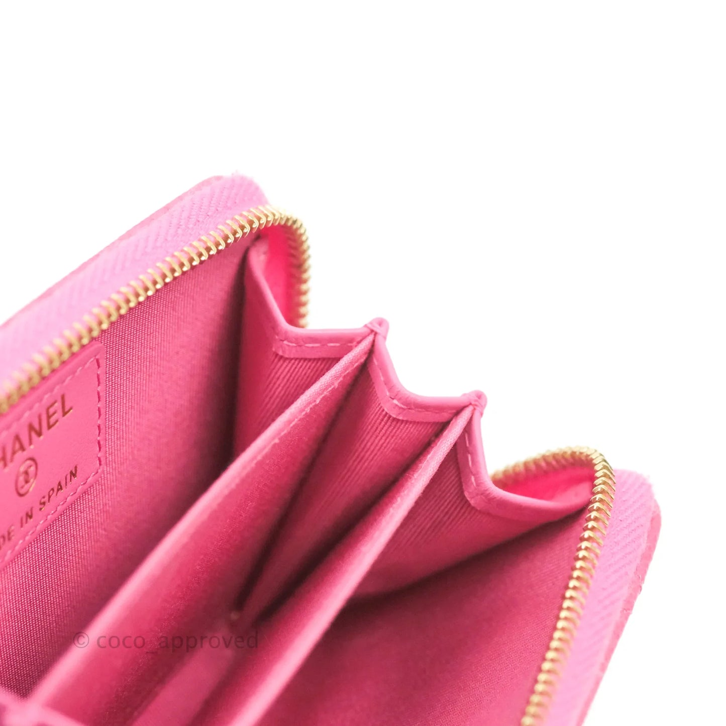 Chanel Classic Zipped Coin Purse Pink Caviar Gold Hardware