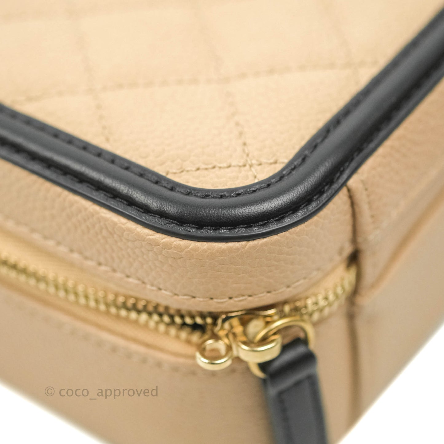 Chanel Quilted Medium CC Filigree Vanity Case Beige Caviar Gold Hardware