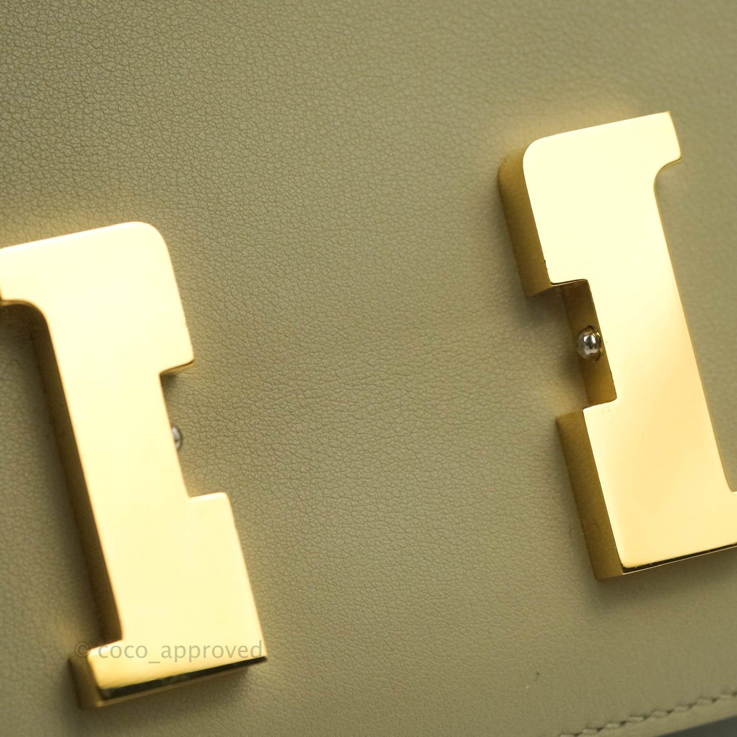 Hermès Constance III 24 Veau Swift Sauge Gold Hardware