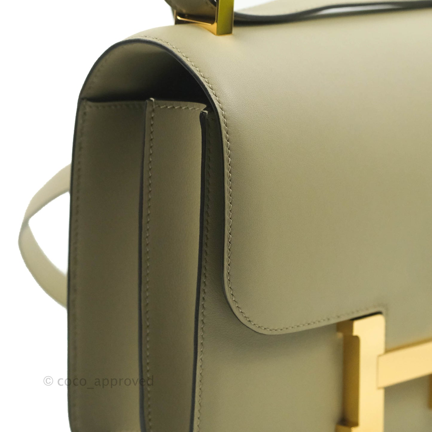 Hermès Constance III 24 Veau Swift Sauge Gold Hardware