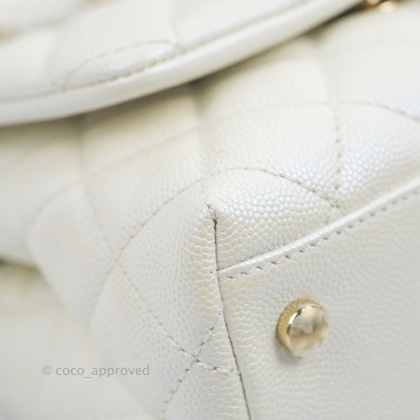 Chanel Mini Coco Handle Quilted Iridescent Pearl White Caviar Gold Hardware