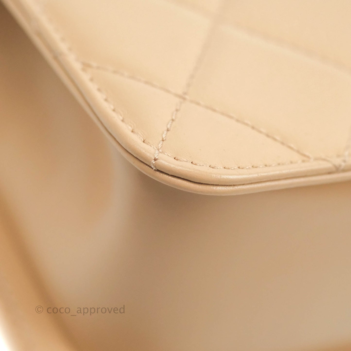 Chanel Quilted Mini Perfect Fit Adjustable Beige Calfskin Gold Hardware 21A