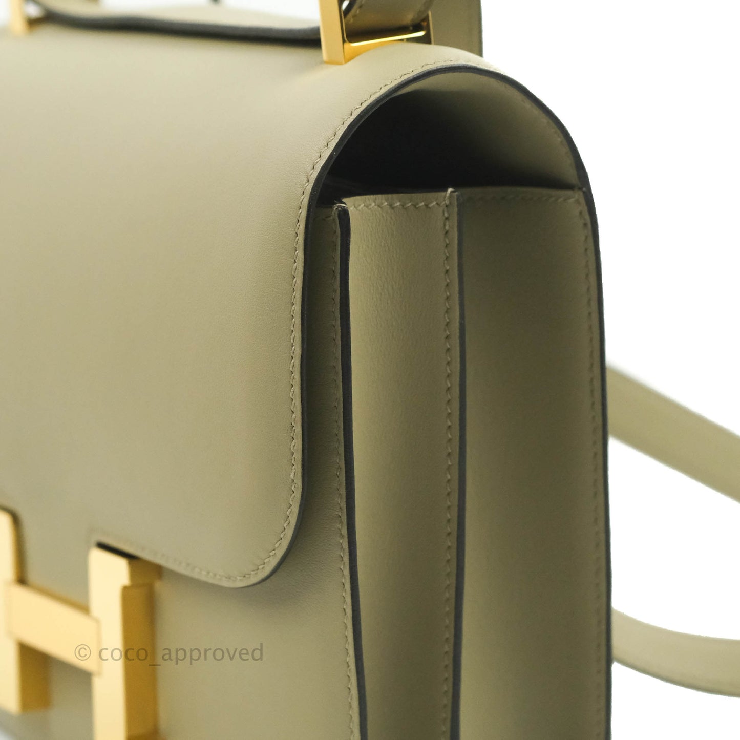 Hermès Constance III 24 Veau Swift Sauge Gold Hardware