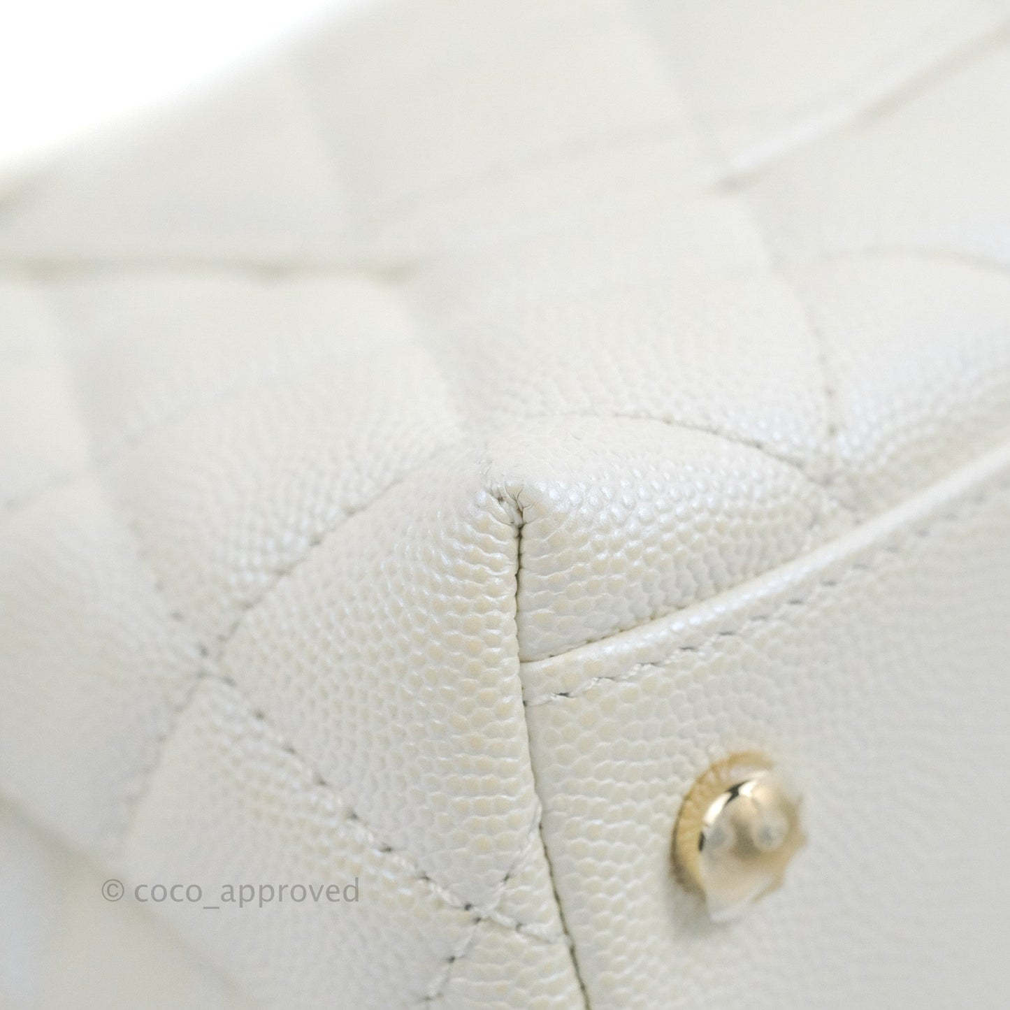 Chanel Mini Coco Handle Quilted Iridescent Pearl White Caviar Gold Hardware