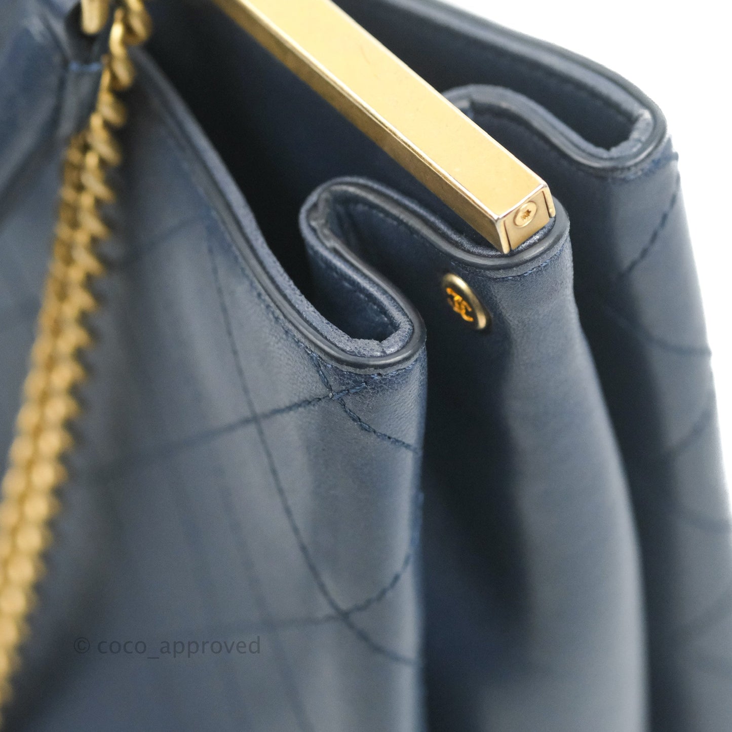 Chanel Flat Quilted Coco Luxe Large Shopping Bag Navy Aged Gold Hardware 18P