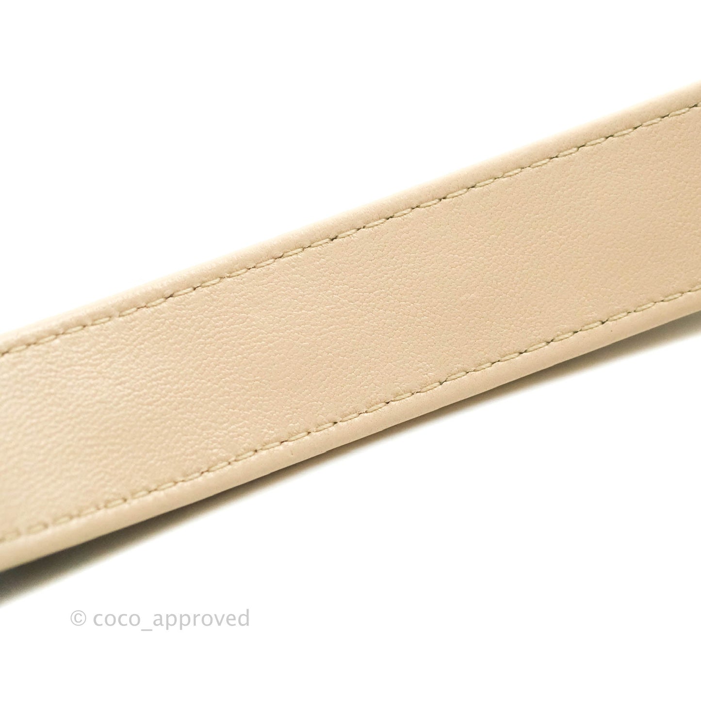Chanel 19 Small Tweed Oreo Cream Mixed Hardware