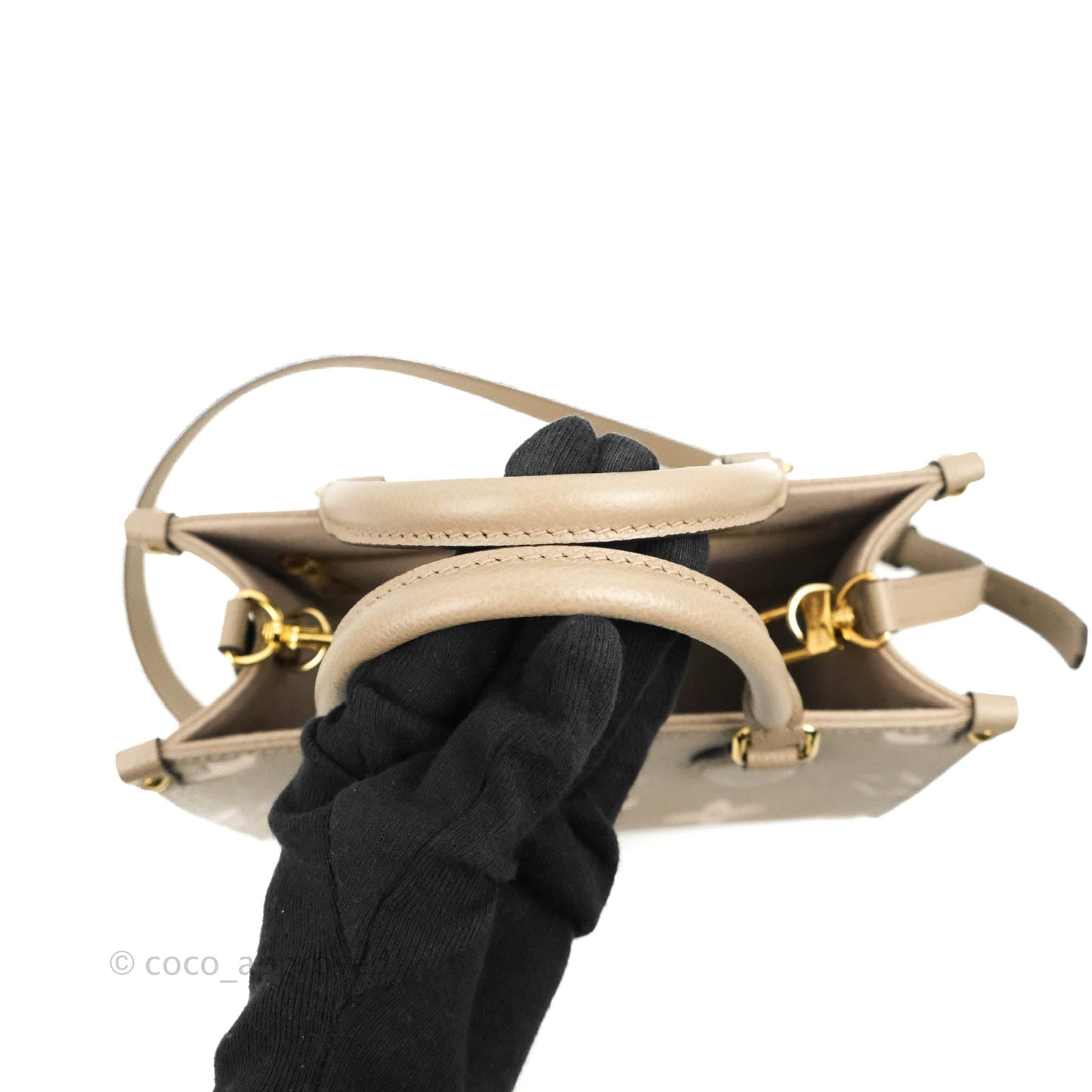 Louis Vuitton OnTheGo PM Monogram Empreinte Dove/Cream
