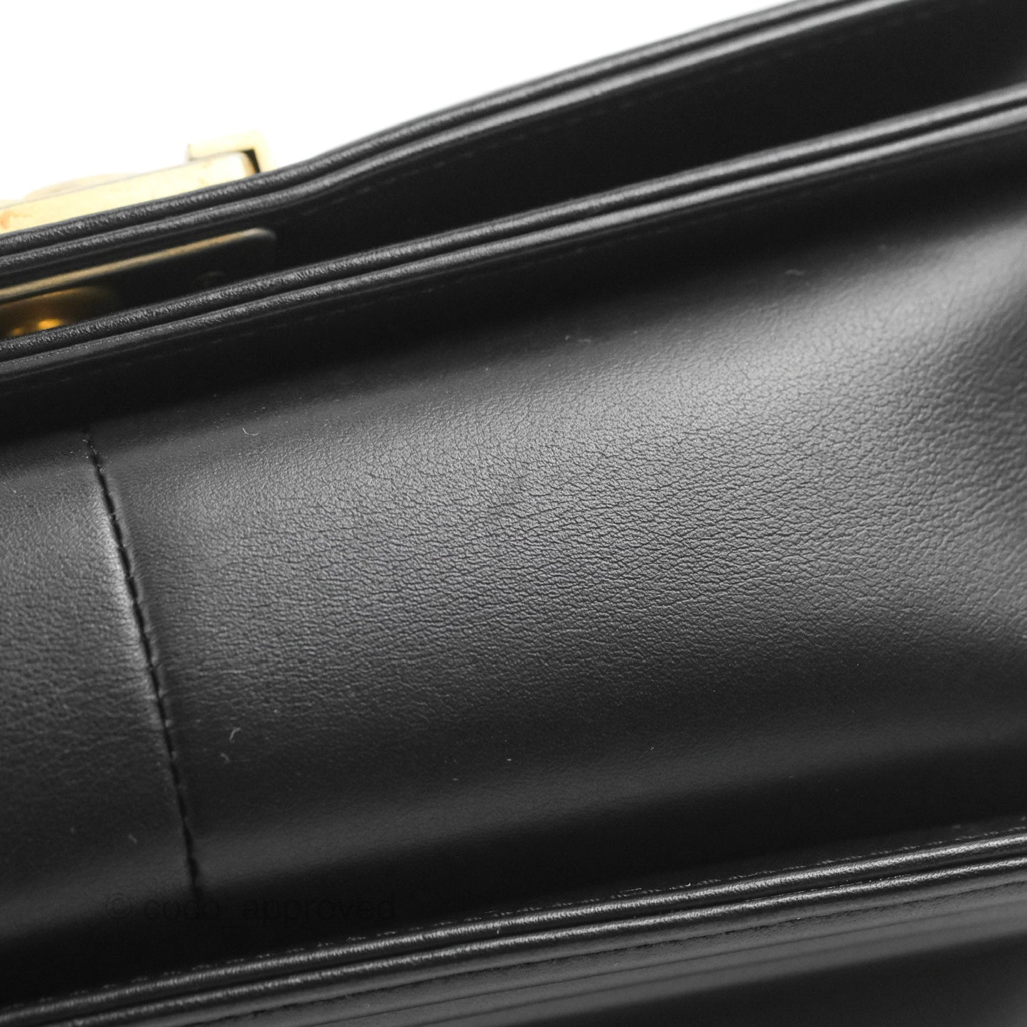 Chanel Chevron Medium Boy Black Calfskin Aged Gold Hardware