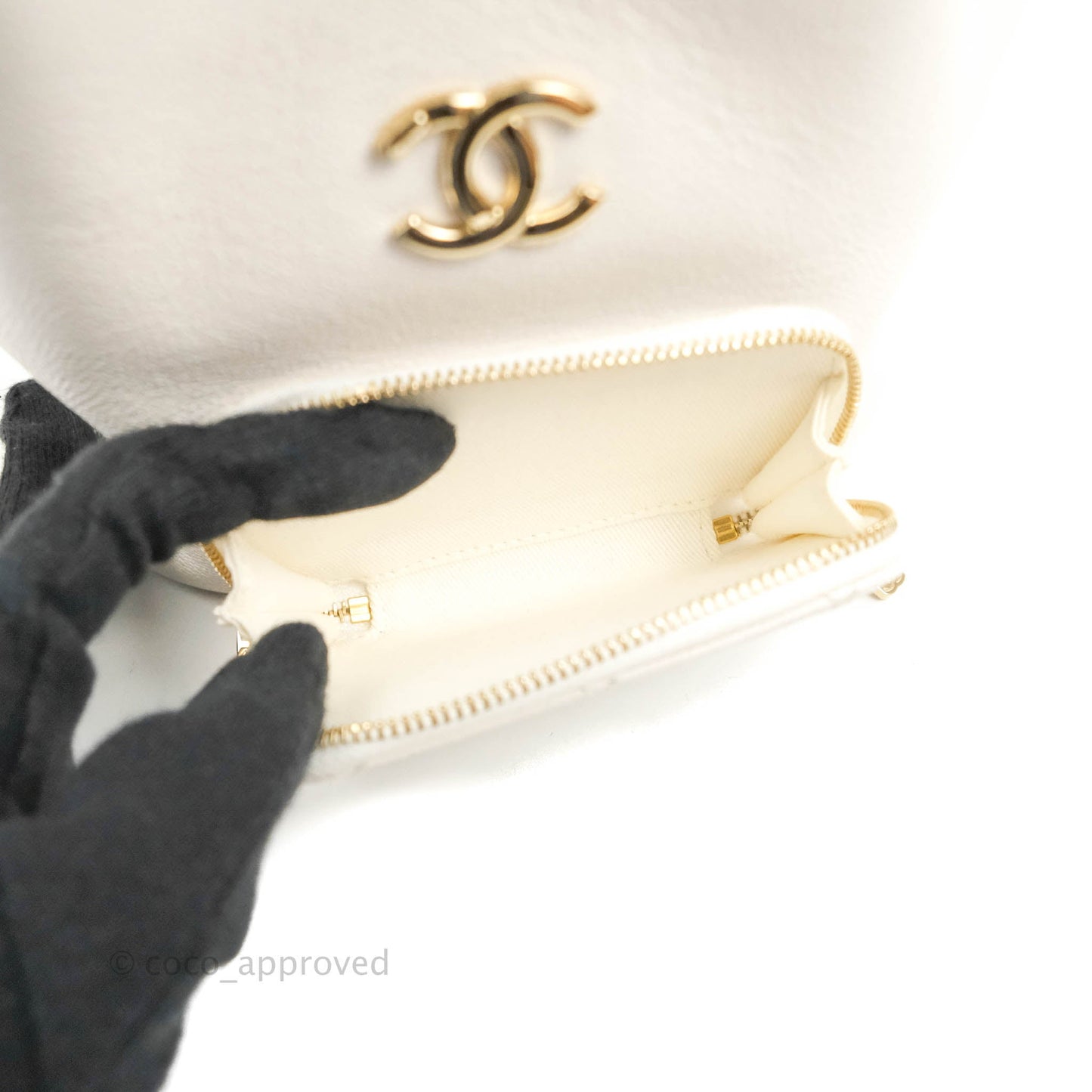 Chanel Business Affinity Drawstring Bucket Bag White Caviar Gold Hardware