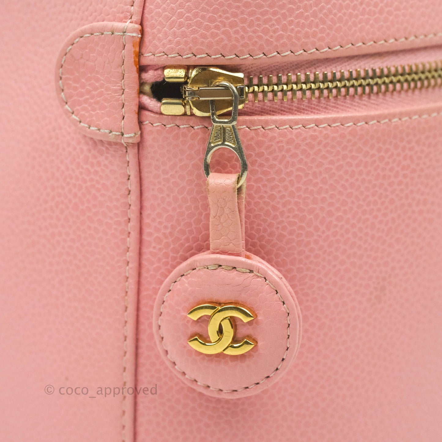 Chanel Vintage Vanity Case Pink Caviar Gold Hardware