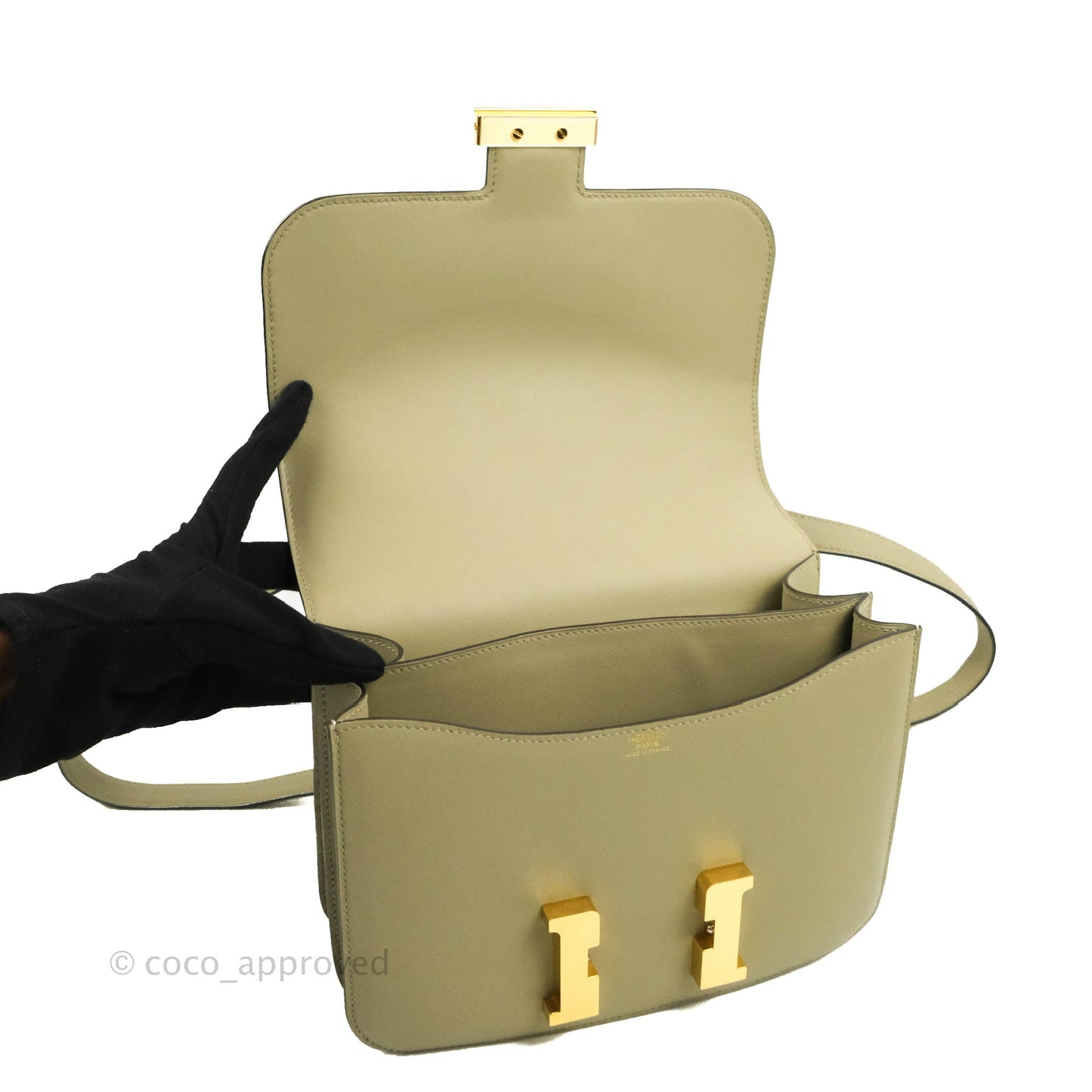 Hermès Constance III 24 Veau Swift Sauge Gold Hardware