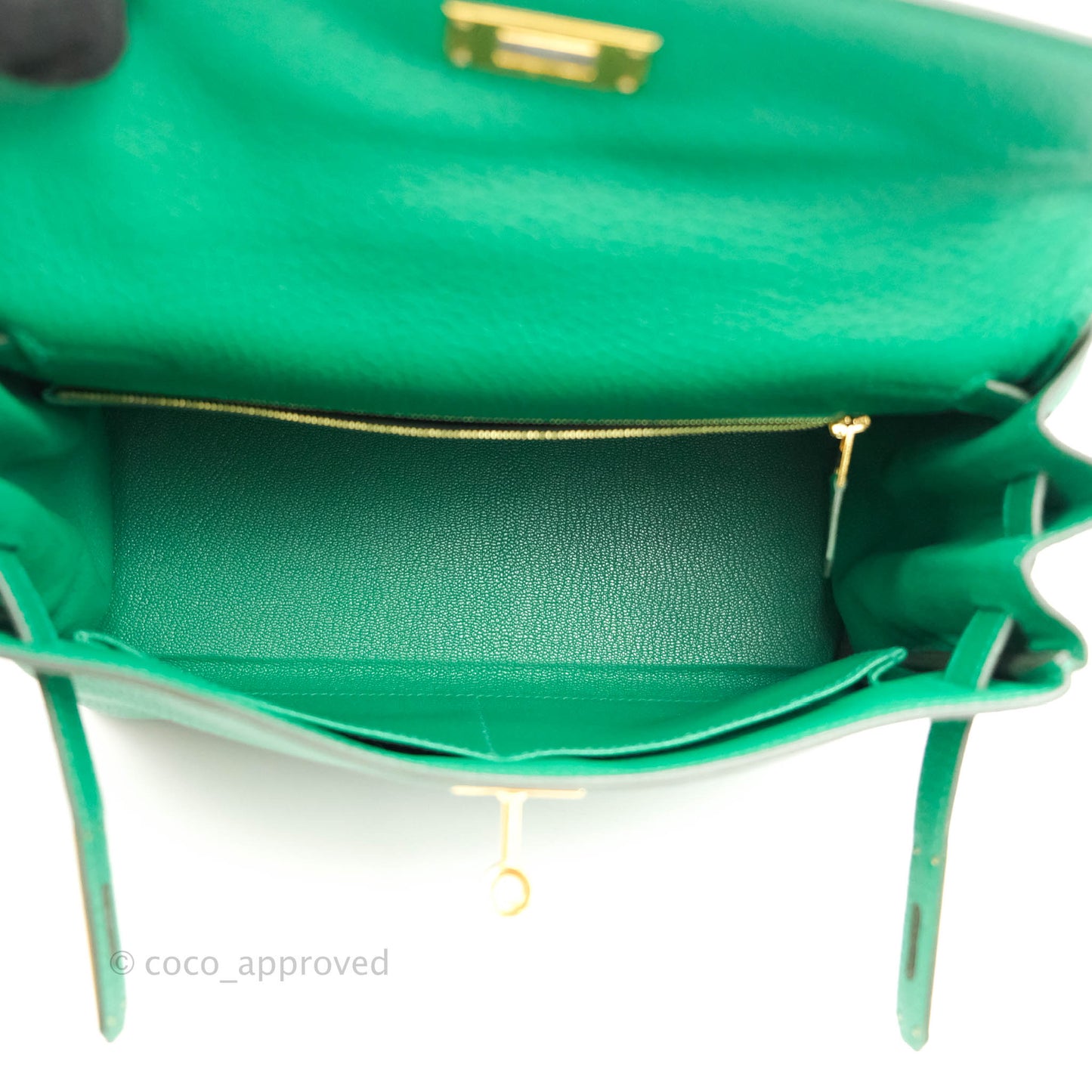 Hermès Retourne Taurillon Kelly 28 Vert Vertigo Clemence Gold Hardware