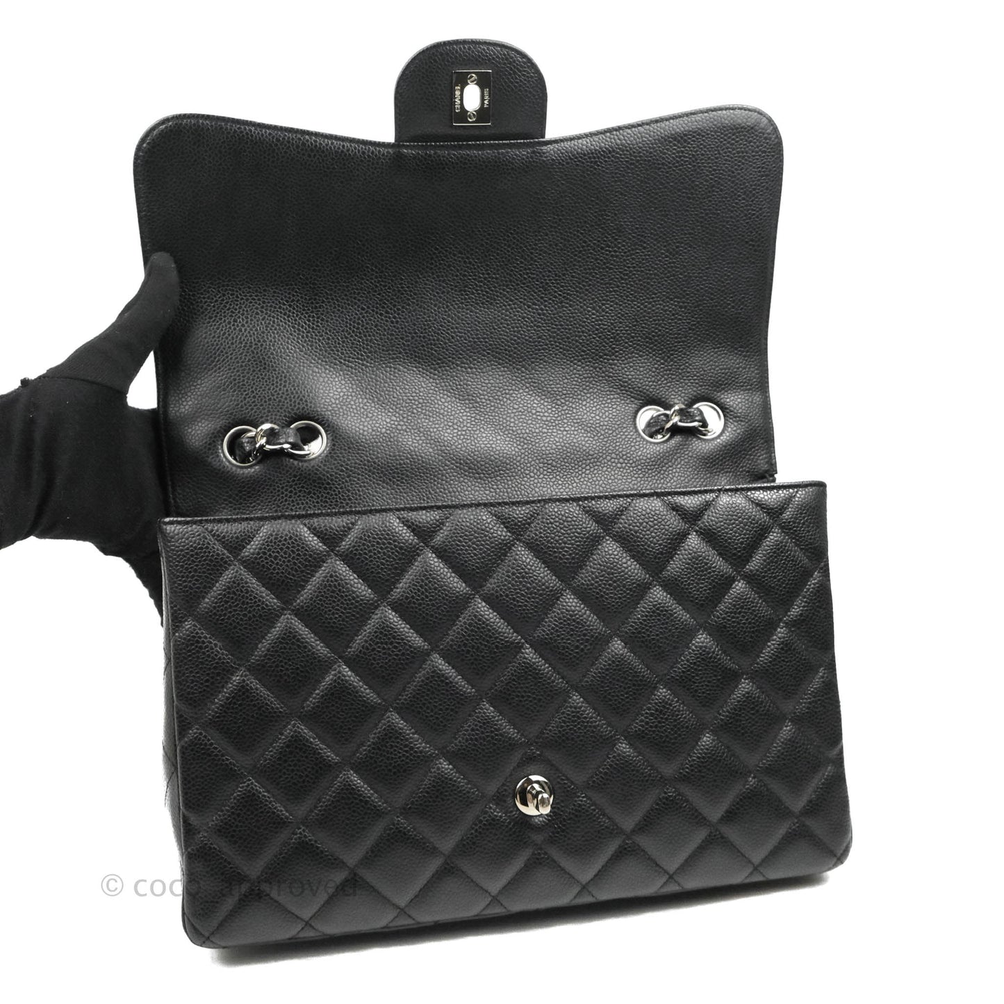 Chanel Jumbo Single Flap Black Caviar Silver Hardware⁣⁣