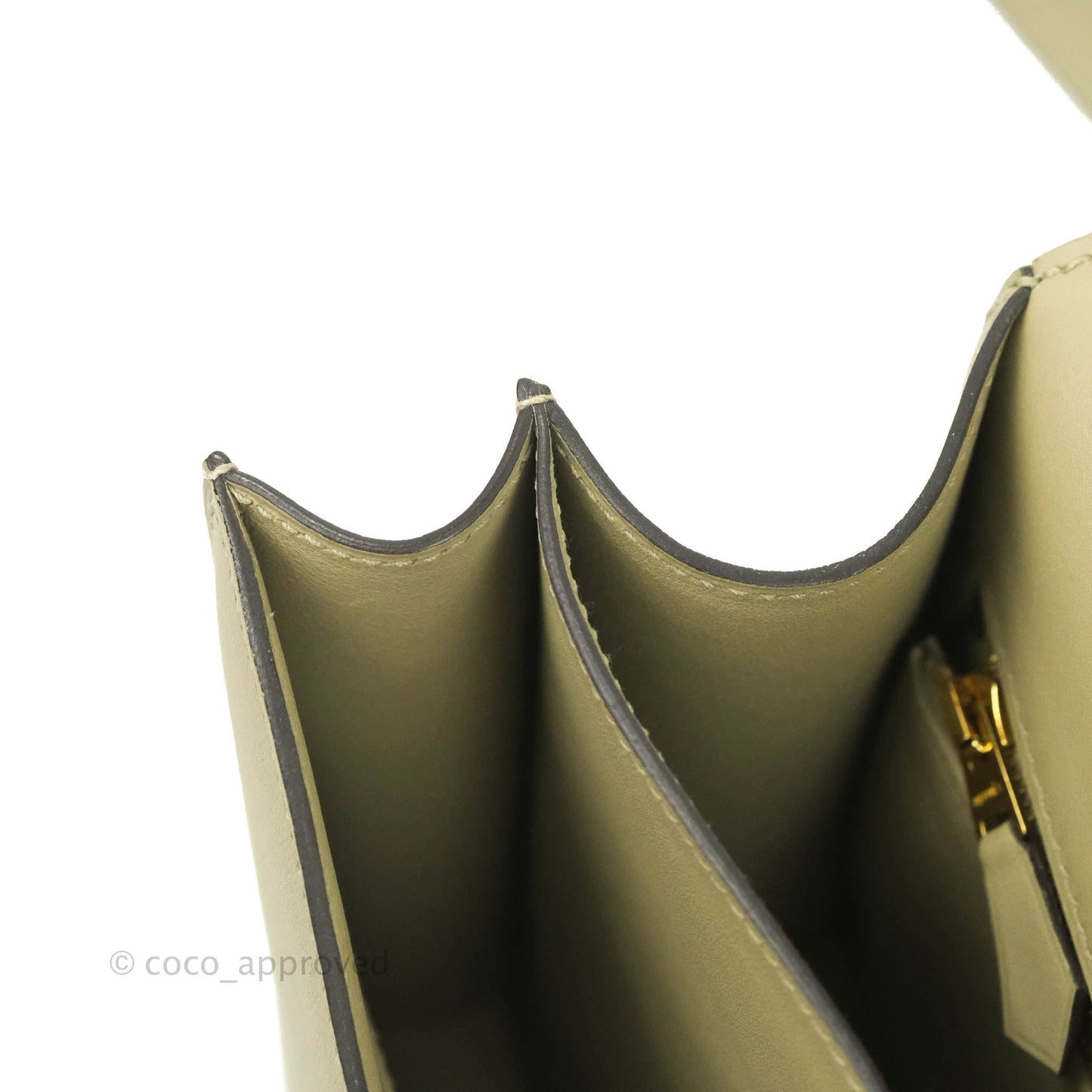 Hermès Constance III 24 Veau Swift Sauge Gold Hardware