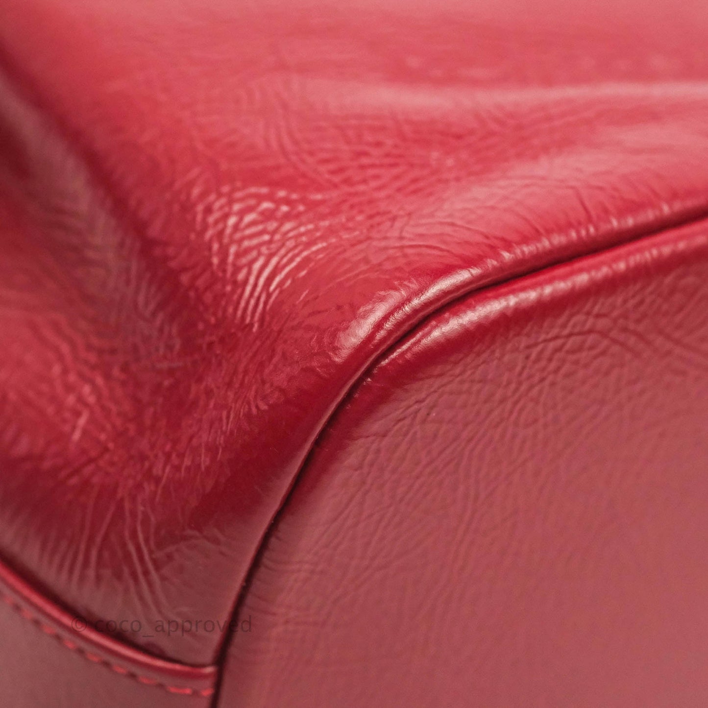 Chanel Shiny Aged Calfskin CC Chain Mini Drawstring Bag Red
