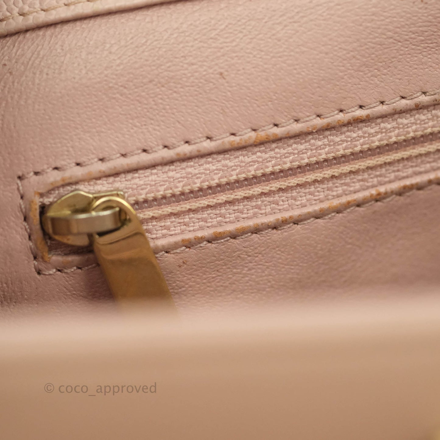 Chanel Quilted Medium Business Affinity Flap Pink Caviar Gold Hardware