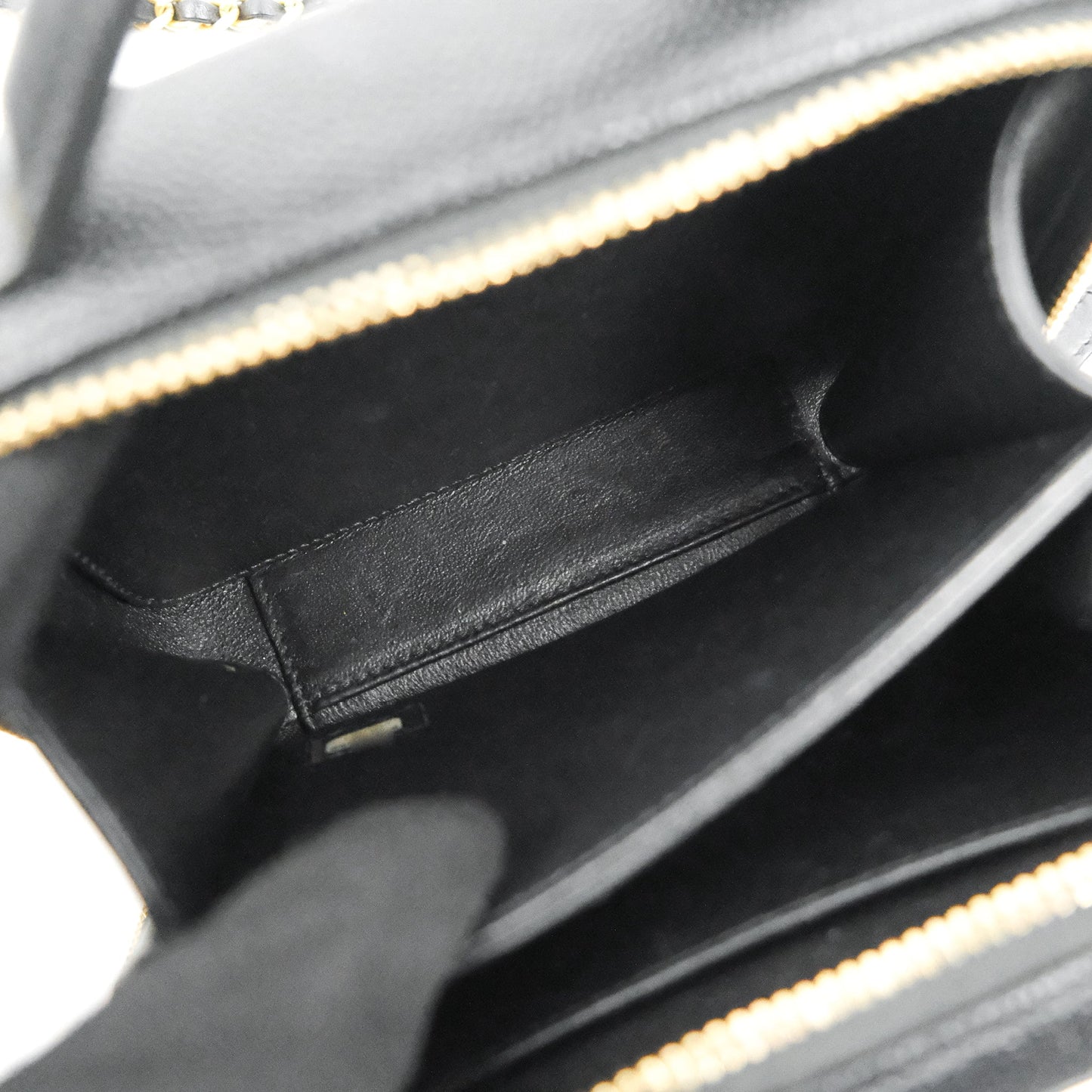 Chanel Quilted Small CC Filigree Vanity Case Black Caviar