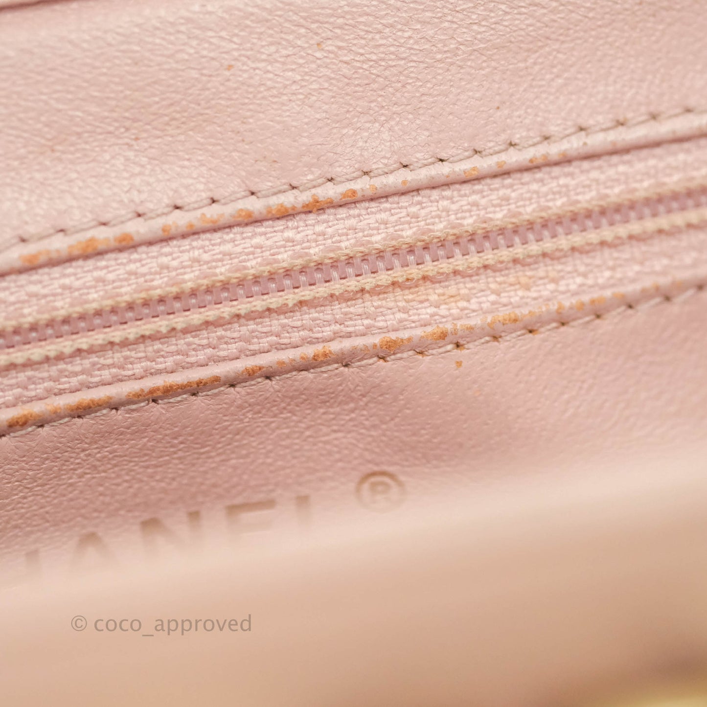 Chanel Quilted Medium Business Affinity Flap Pink Caviar Gold Hardware