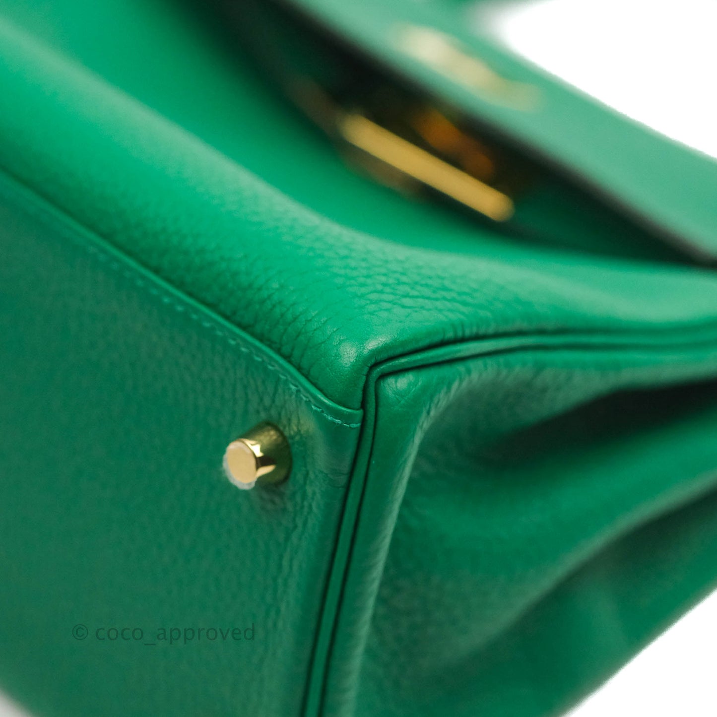 Hermès Retourne Taurillon Kelly 28 Vert Vertigo Clemence Gold Hardware