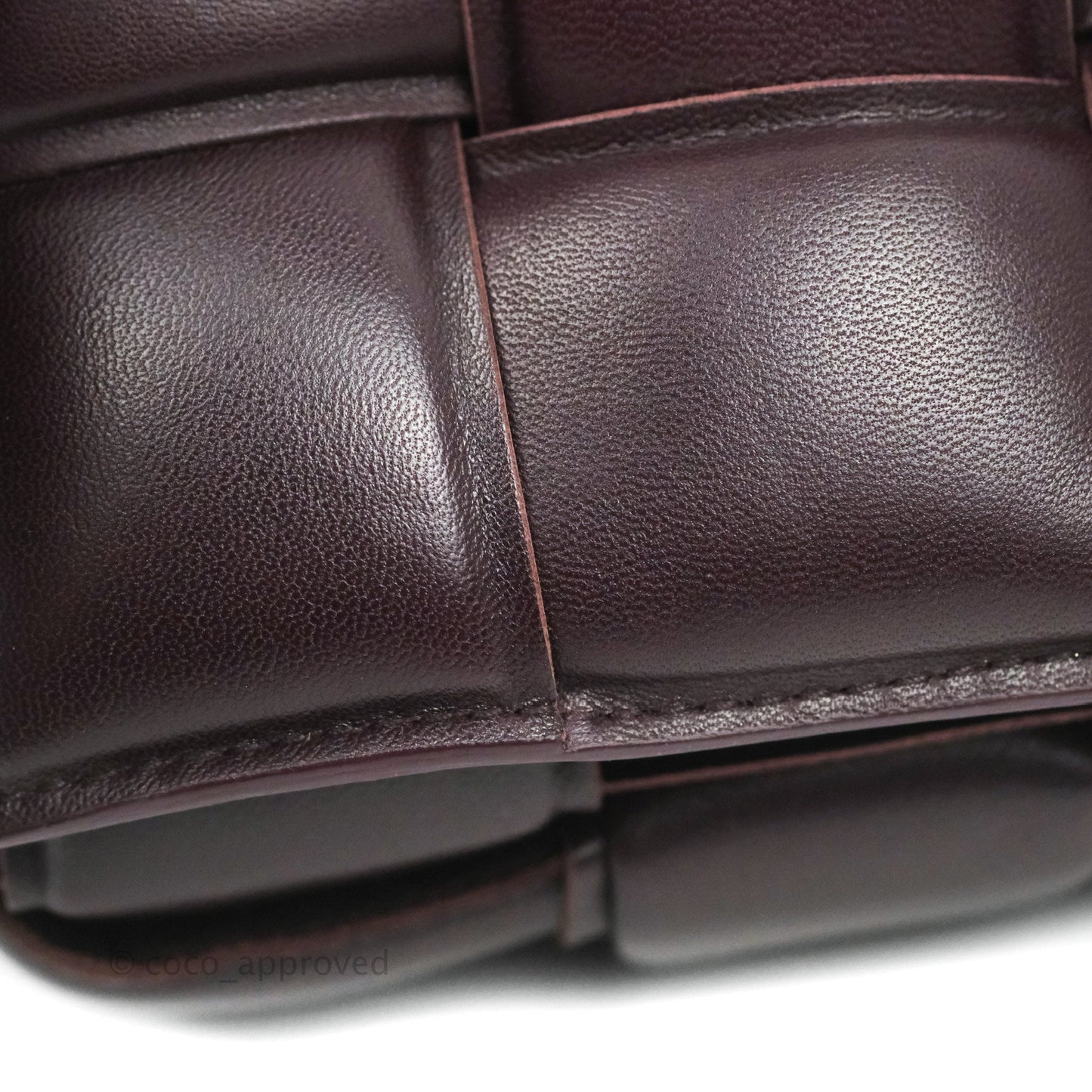 Bottega Veneta Padded Cassette Shoulder Bag Grape Lambskin Gold Hardware