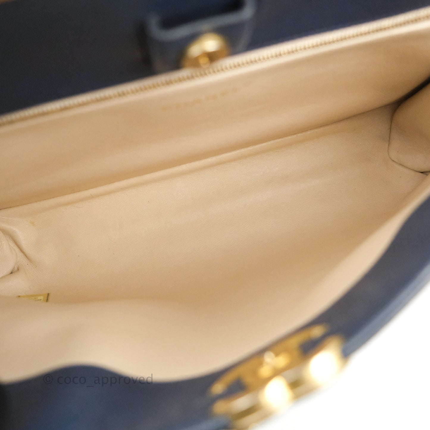 Chanel Flat Quilted Coco Luxe Large Shopping Bag Navy Aged Gold Hardware 18P